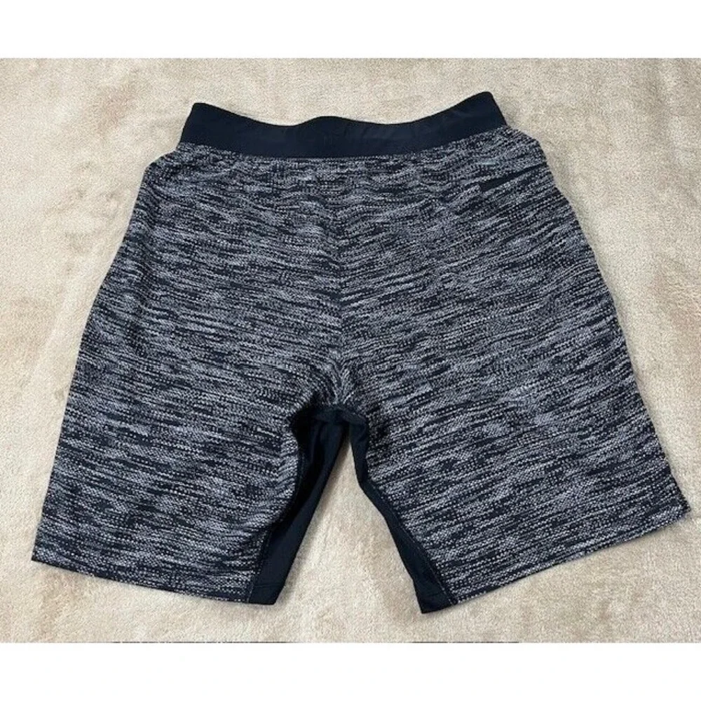 Lululemon T.H.E. Short‎ *9